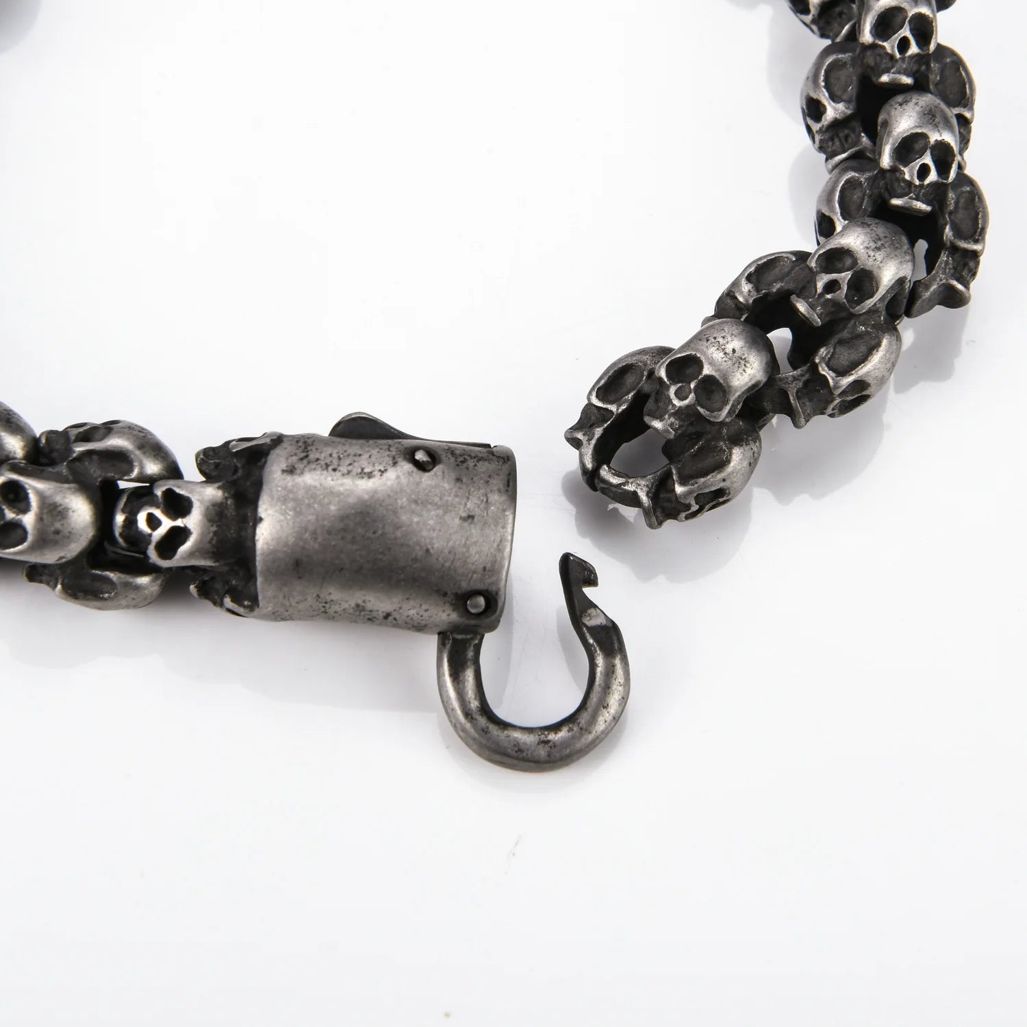 Stainless Steel Shiny Matte Skull Charm Link Chain Brecelet